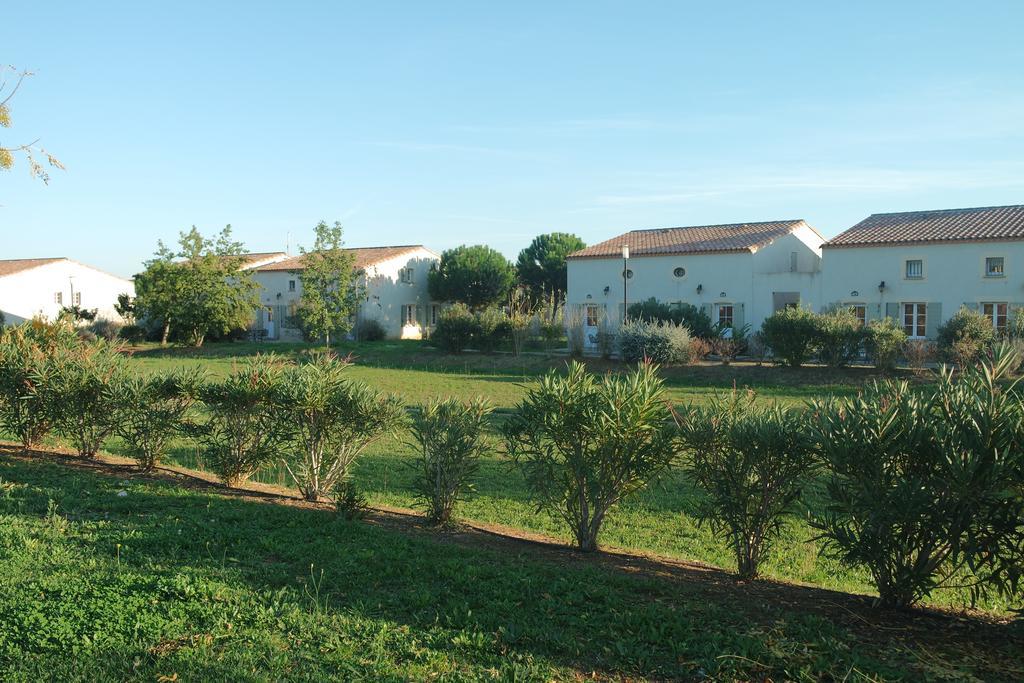 Residence Jasses De Camargue Галларг-ле-Монтюё Экстерьер фото