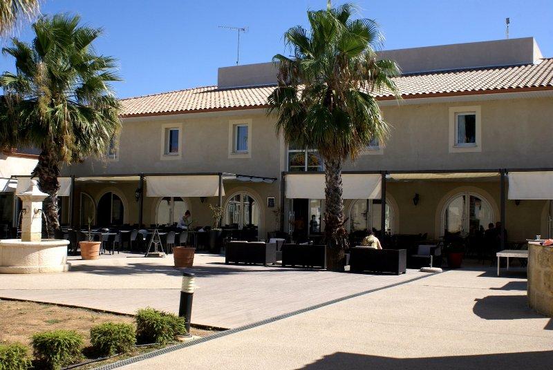 Residence Jasses De Camargue Галларг-ле-Монтюё Экстерьер фото